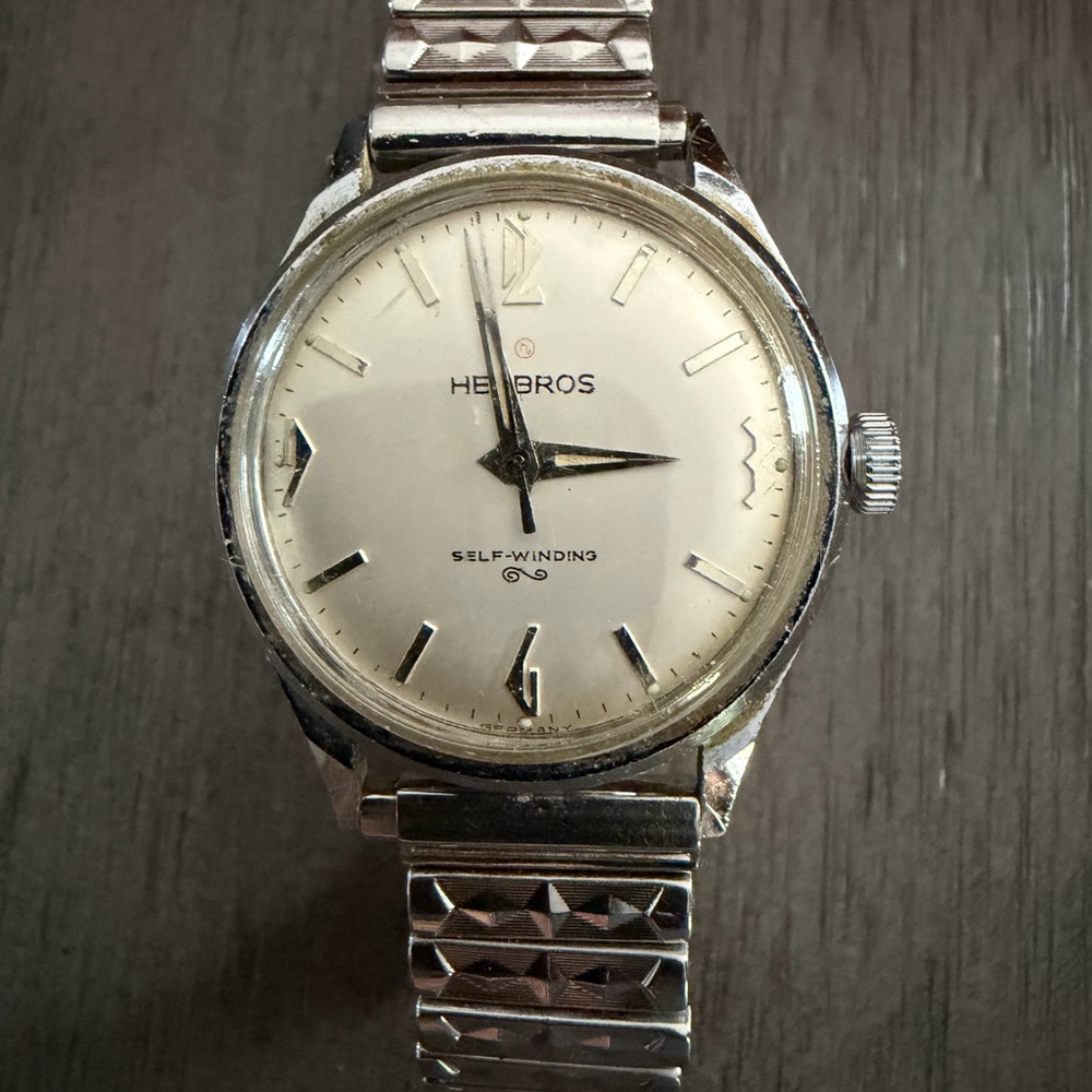 Vintage Helbros Silver Men's Self-Winding Watch - Picture 3 of 6